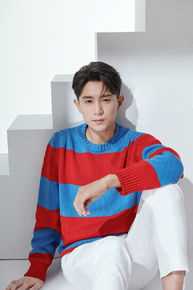 最新郑皓原性感图片