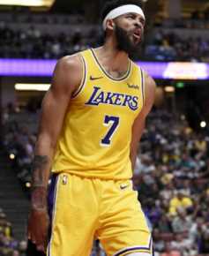 贾维尔·麦基(JaVale McGee)湖人时期前后照片