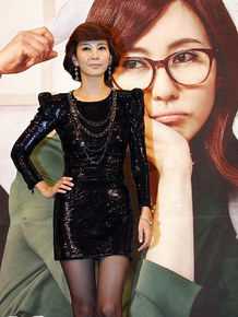 最全金南珠(Kim Nam-joo)在出席《逆转的女王》首尔记者会中的相册