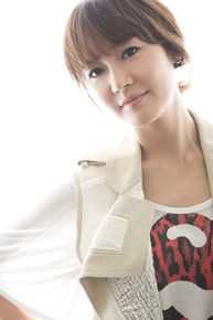 最新成宥利(Sung Yuri)精彩图册