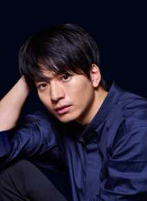 向井理(Osamu Mukai)前后照片