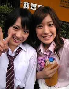 福田沙纪(ふくだ さき（Fukuda Saki）)与他人合照生活照