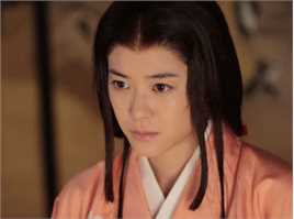 上野树里(Juri Ueno)在《江·公主们的战国》 饰 浅井江中的