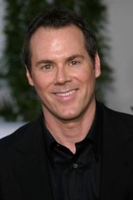 斯蒂芬·索莫斯(Stephen Sommers)前后照片