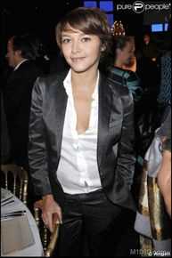 艾玛·德考尼斯(Emma de Caunes)个人照片生活照