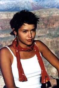 精选艾玛·德考尼斯(Emma de Caunes)精彩图册