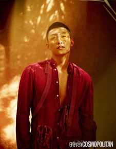 精选黄景瑜(Johnny)在《时尚coo》中的图册