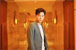 洪尧活动图性感图片壁纸