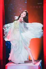 鞠婧祎(kiku)舞台图集前后照片