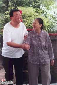 张少华2006年《常回家看看》最新剧照