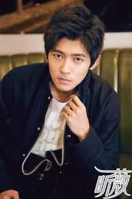 佟梦实(Thomas)X昕薇图片图册