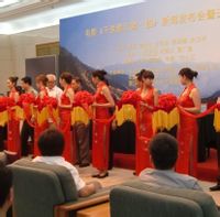 和小江相关图片生活照相册