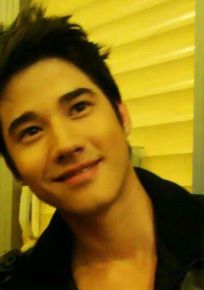 马里奥·毛瑞尔(Mario Maurer、 )前后照片