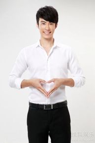 冉旭公益活动素颜照壁纸