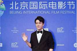 罗翔出席电影节图册