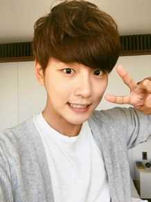 最全尹施允(，Yun Si Yun，ユン シユン，Yoon Si Yoon)壁纸