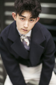 最全郭俊辰在《我们的街拍时刻》中的相册