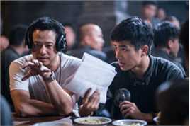 陈熙泰(Sam.C)工作照壁纸壁纸