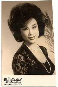 精选邓碧云精彩图册