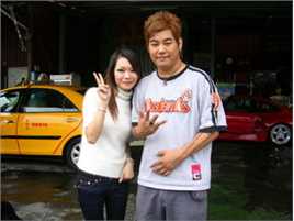 罗百吉(Lo, Jerry)和歌迷合影壁纸壁纸