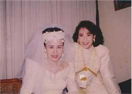 张咏咏(Zhang Yongyong)的结婚照生活照