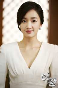 秀爱(Park Soo Ae、Su Ae)野王壁纸壁纸