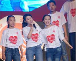 莫诗旎社会活动性感图片壁纸