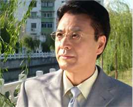 王华英生活工作照性感图片图集