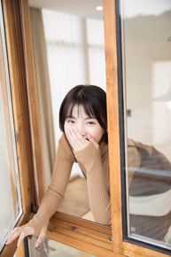 倪言街拍图片图集