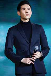 蔡宜达领奖现场素颜照相册