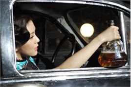 最新王宇婕(Margaret Wang)在流泪的新娘饰演杨梅仙壁纸