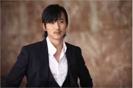 金南佶( Kim Nam Gil)坏男人生活照