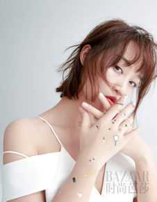 蓝盈莹(Lyric)高清《时尚芭莎》图册