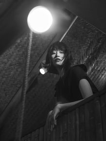 高清蓝盈莹(Lyric)在《时尚先生Esquire》中的图集