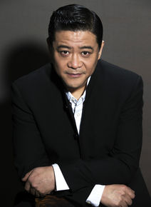 最新姜彤性感图片