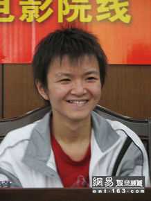 钟秋参加活动性感图片图集