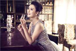 吕洁(Lu Jie)广告代言形象生活照相册