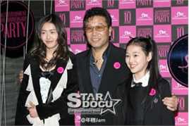 崔雪莉(/Sulli)十周年素颜照相册