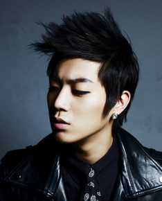 高清尹斗俊(，Yoon Du Jun)精彩图册