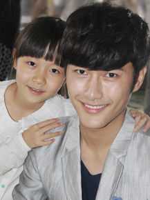 徐玺涵电视剧《闪亮茗天》高清剧照