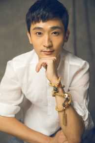 俞名阳俞潇春素颜照相册