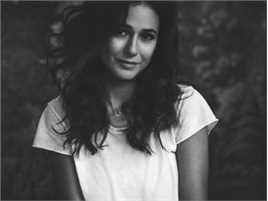 埃曼纽尔·施莱琪(Emmanuelle Chriqui)前后照片