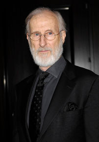最优质詹姆斯·克伦威尔(James Cromwell)生活照