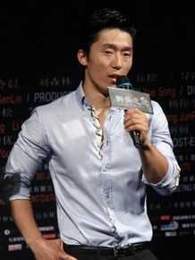 最新岳松(yue song)性感图片