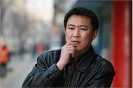 《李育生》封面图片