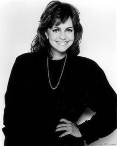 高清莎莉·菲尔德(Sally Field)性感图片