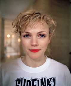 精选玛克辛·皮克(Maxine Peake)