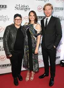 兰纳德·阿伯拉罕森(Leonard Abrahamson)合照壁纸壁纸