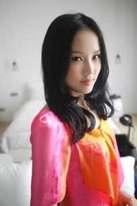 黄龄(Isabelle)生活照前后照片