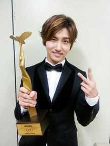 沈昌珉(，Max，チャンミン)获奖性感图片图集